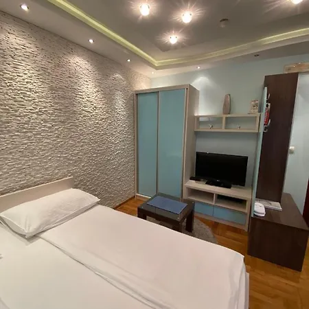 Апартаменты 10