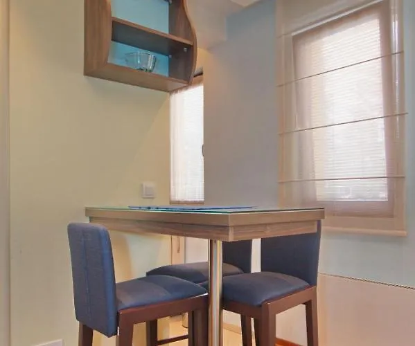 10 * 兹拉蒂博尔